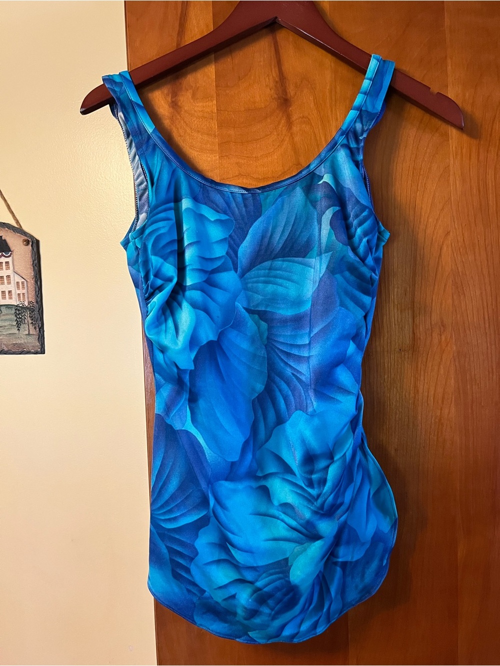 Blue Floral Scoop-Neck swimsuit